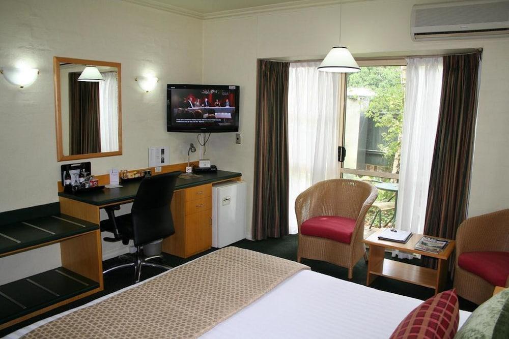 Grand Country Lodge Motel Митагонг Екстериор снимка