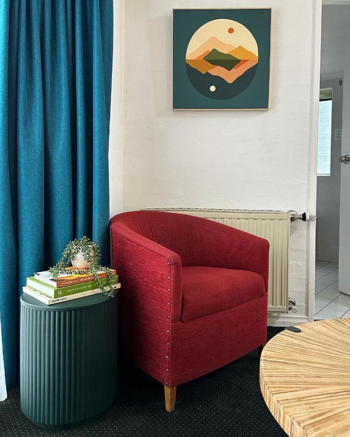 Grand Country Lodge Motel Митагонг Екстериор снимка